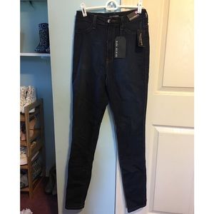 Classic Fashion Nova Highwaist Jeans